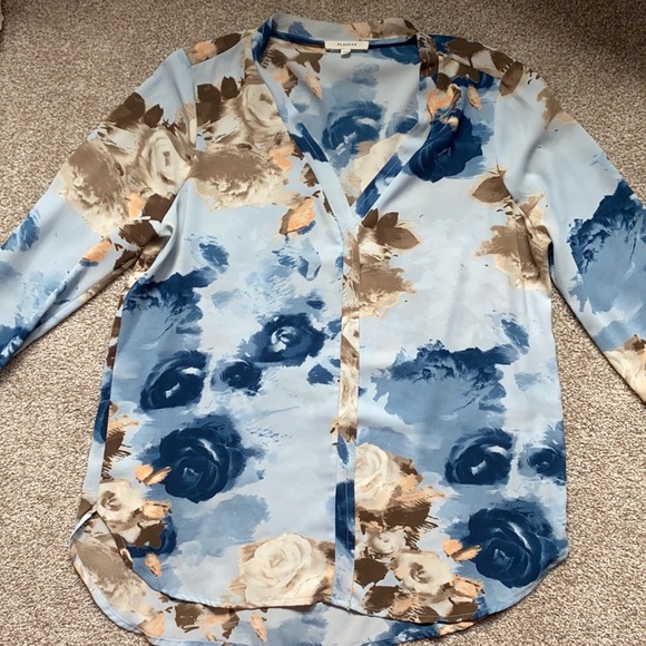 Pleione Tops - NWOT Pleione blouse, size Small